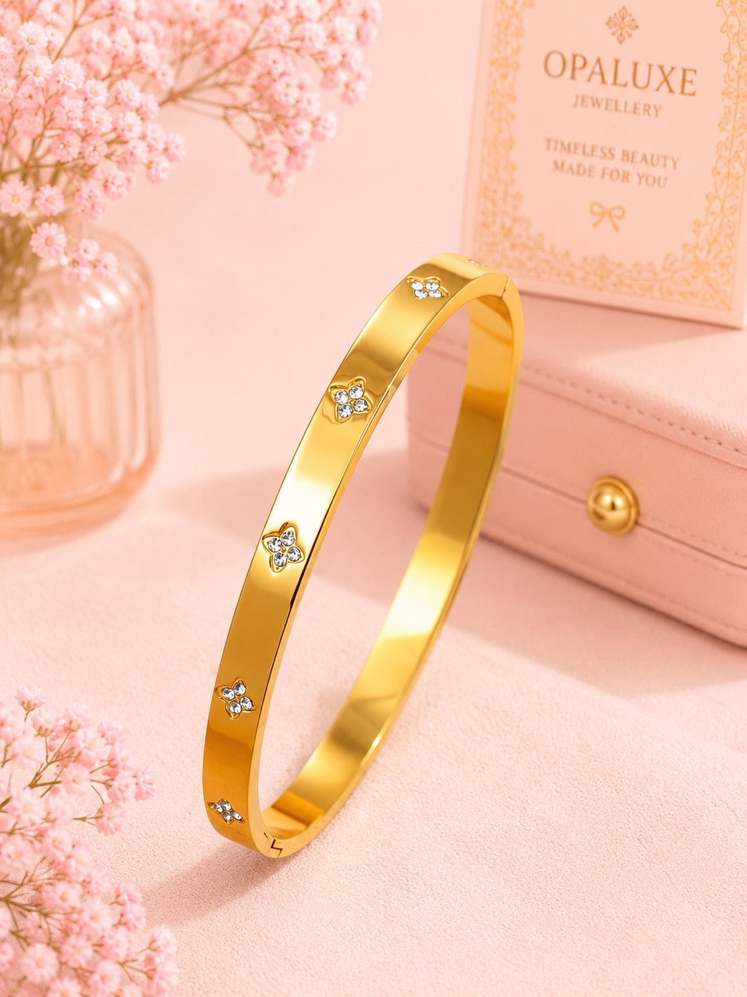 Crystal Clover Bracelet