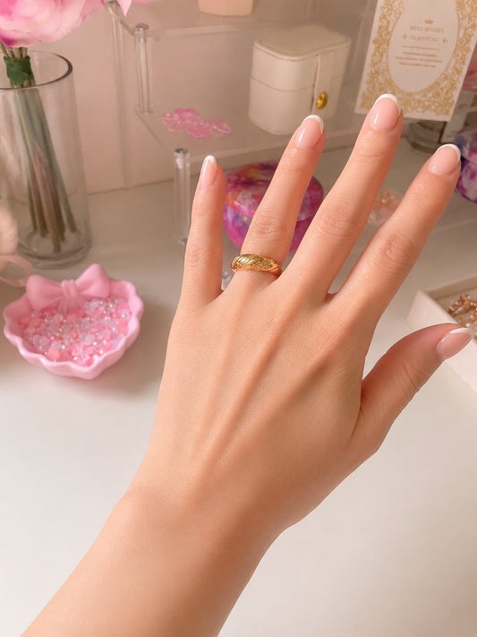 Twisted Gold Band Ring