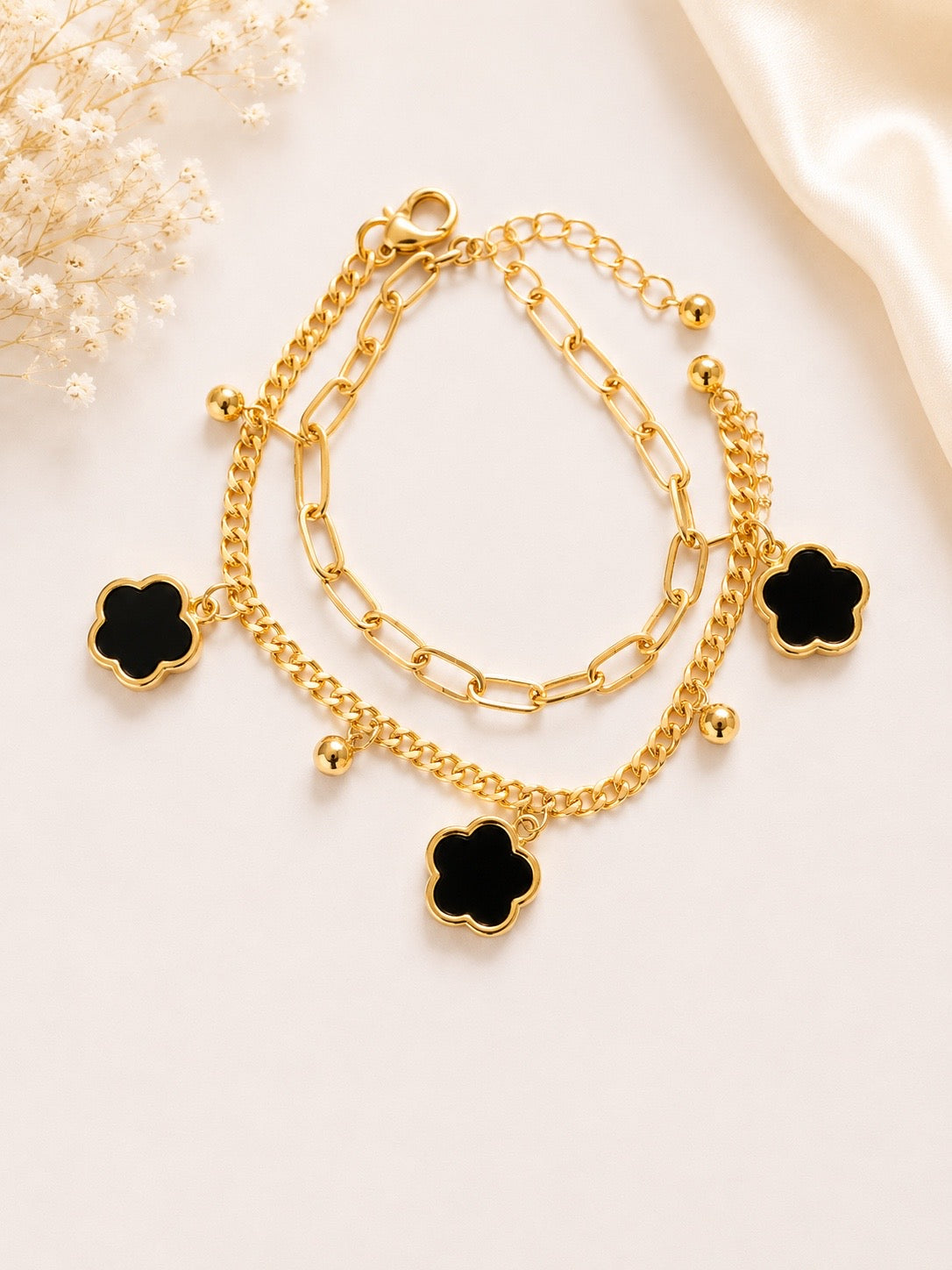 Clover Charm Anklet – Available in 3 Beautiful Colours